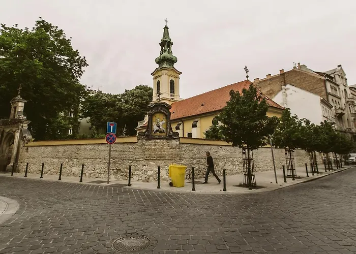 The Chapel - History, Tradition, Luxury * Budapest